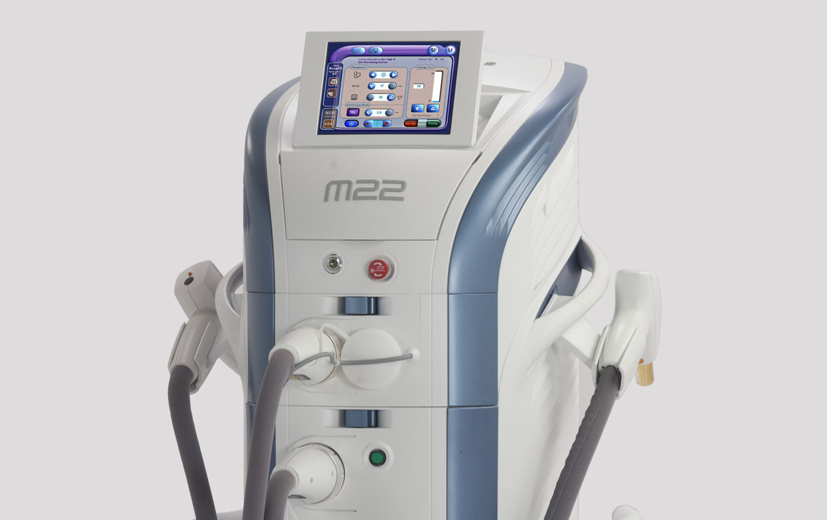 Многофункциональная платформа M22 Lumenis – уникальный по своей эффективности аппарат для лечения дерматологических проблем и кожных дефектов
